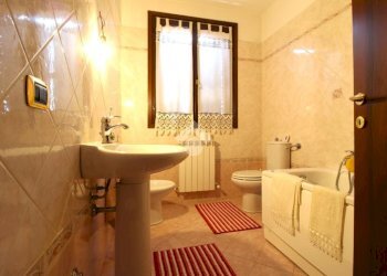 Villa a Schiera Via Radici in monte, Castellarano - foto 8