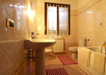Villa a Schiera Via Radici in monte, Castellarano - foto 9