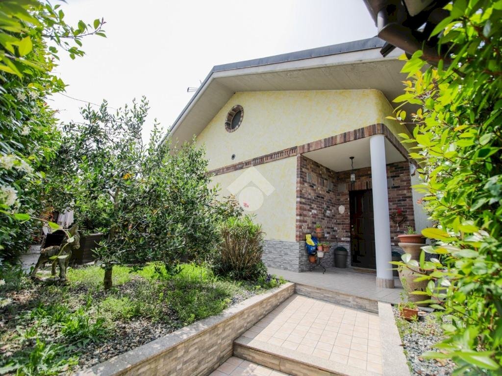 Villa Via Rivarolo Bossole, Lombardore - foto 2