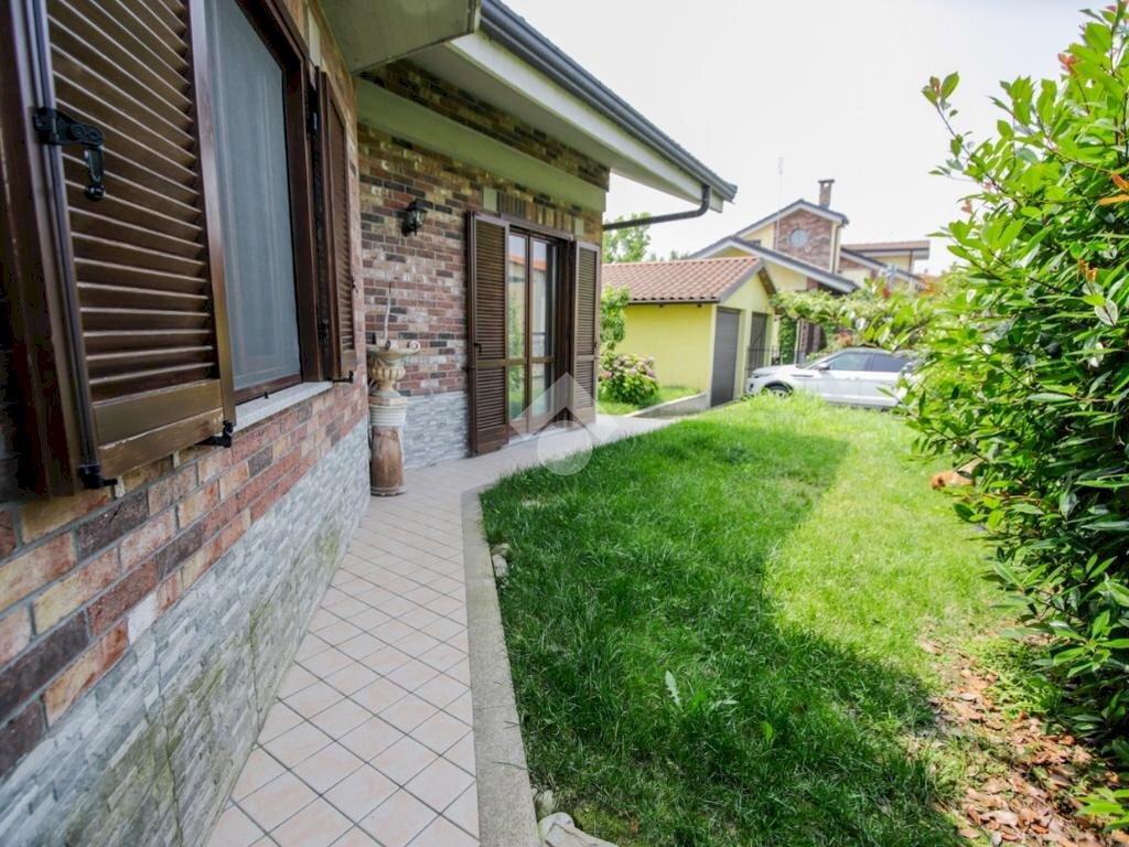 Villa Via Rivarolo Bossole, Lombardore - foto 3
