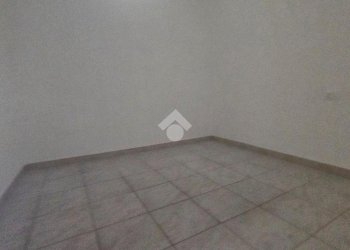 Bilocale Via san giuseppe maria gambaro, Galliate - foto 6