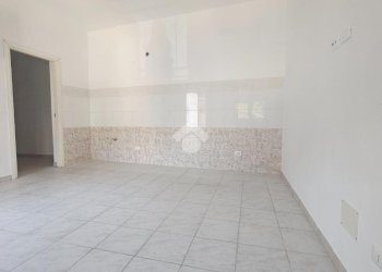 Bilocale Via san giuseppe maria gambaro, Galliate - foto 12