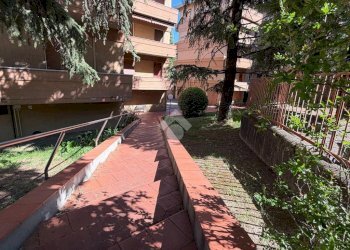 Three-room apartment Via Silvio Pellico, Parma - photo 3