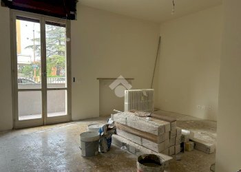 Three-room apartment Via Silvio Pellico, Parma - photo 8