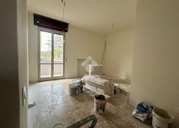 Three-room apartment Via Silvio Pellico, Parma - photo 9