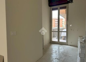 Three-room apartment Via Silvio Pellico, Parma - photo 14