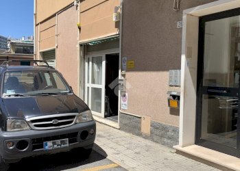 Box locale via fratelli canale, Genova (neighborhood San Martino) - photo 2
