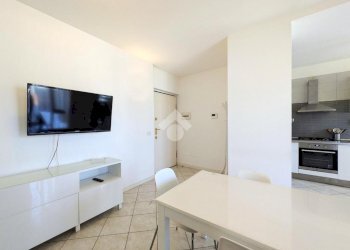 Two-room apartment Via grazioli don bartolomeo, Milano (neighborhood Dergano) - photo 4
