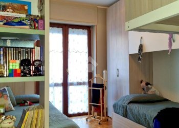 Four-room apartment Via gilles de chevreres, Aosta - photo 6