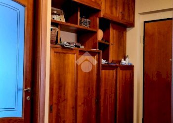 Four-room apartment Via gilles de chevreres, Aosta - photo 18