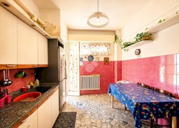 Apartment Via Chiappino, Savona (neighborhood Legino) - photo 6