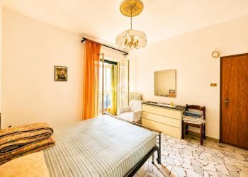 Apartment Via Chiappino, Savona (neighborhood Legino) - photo 16