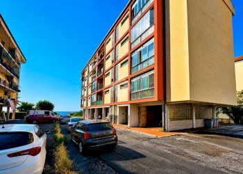 Apartment Via Chiappino, Savona (neighborhood Legino) - photo 38