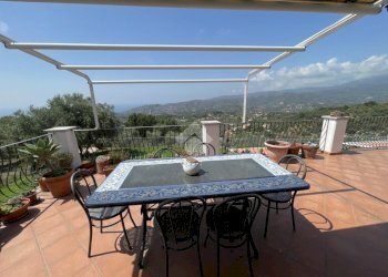 Semi-detached house Strada Cason della Guardia, Imperia - photo 2