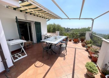 Semi-detached house Strada Cason della Guardia, Imperia - photo 30