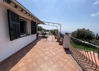 Semi-detached house Strada Cason della Guardia, Imperia - photo 34