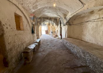 Hall / corridoio - Apartment CALATA RIDOLA
 
7, Matera - photo 53