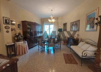 Sala da pranzo - Apartment via sturzo
 
10, Matera - photo 2