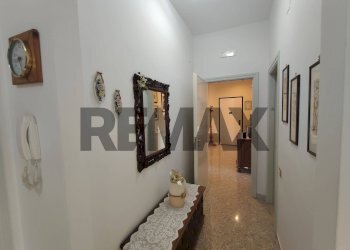 Hall / corridoio - Apartment via sturzo
 
10, Matera - photo 10