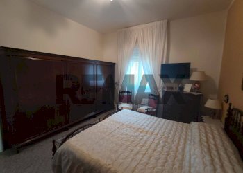 Camera / camera da letto - Apartment via sturzo
 
10, Matera - photo 18