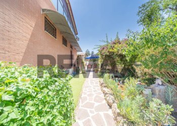 Giardino - Semi-detached house Via Dei Verdoni
43, Roma - photo 7