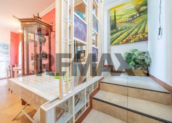 Scale - Semi-detached house Via Dei Verdoni
43, Roma - photo 22