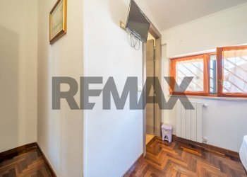 Hall / corridoio - Semi-detached house Via Dei Verdoni
43, Roma - photo 26