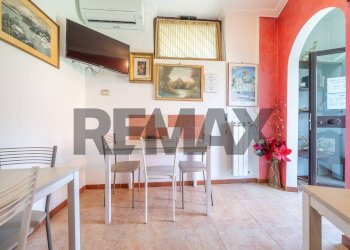 Sala da pranzo - Semi-detached house Via Dei Verdoni
43, Roma - photo 37