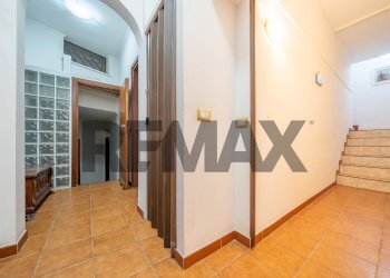 Hall / corridoio - Semi-detached house Via Dei Verdoni
43, Roma - photo 60