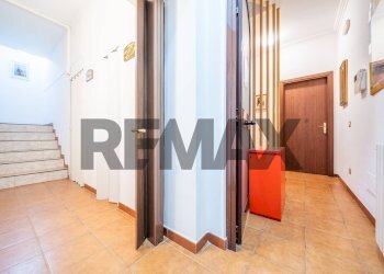 Hall / corridoio - Semi-detached house Via Dei Verdoni
43, Roma - photo 62