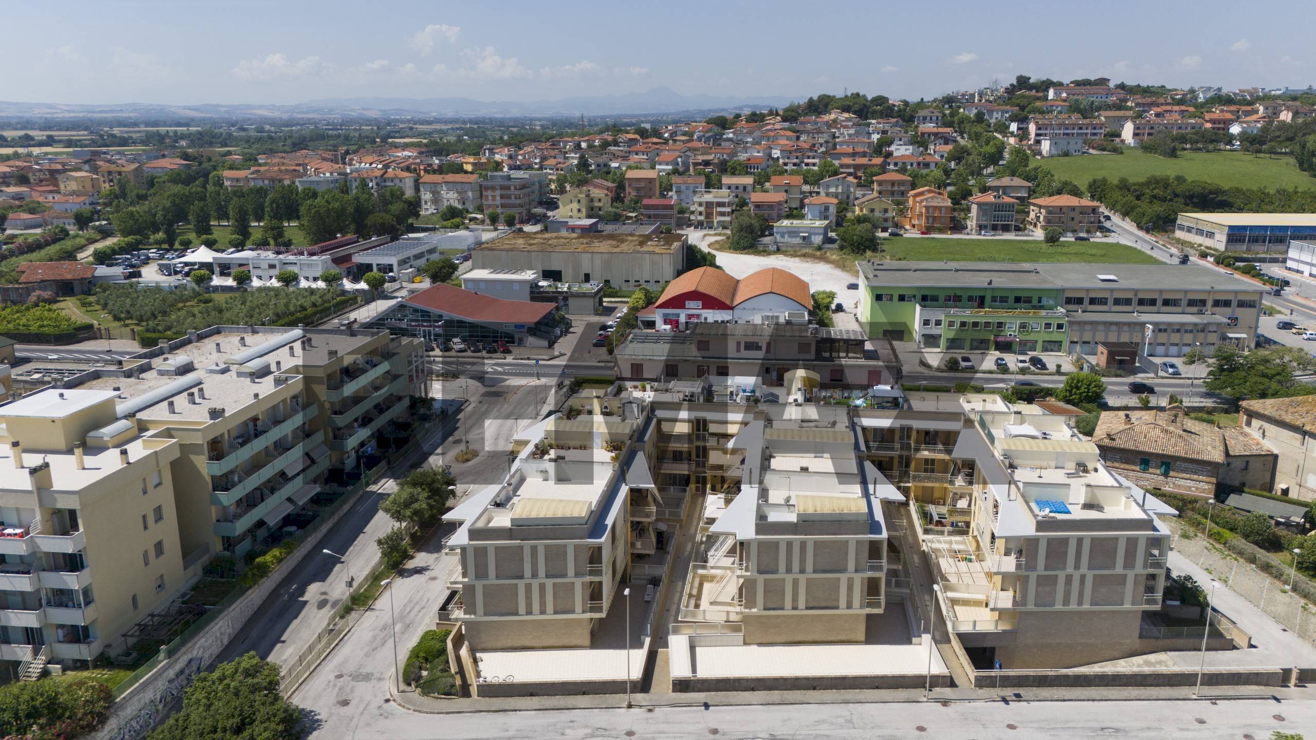 Edificio all\'aperto - Appartamento Via dei Gabbiani
50, Montemarciano - foto 3