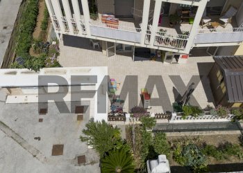 Edificio all\'aperto - Apartment Via dei Gabbiani
 
50, Montemarciano - photo 8
