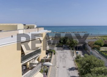 Edificio all\'aperto - Apartment Via dei Gabbiani
 
50, Montemarciano - photo 9