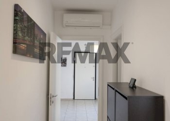 Hall / corridoio - Apartment Via dei Gabbiani
 
50, Montemarciano - photo 43
