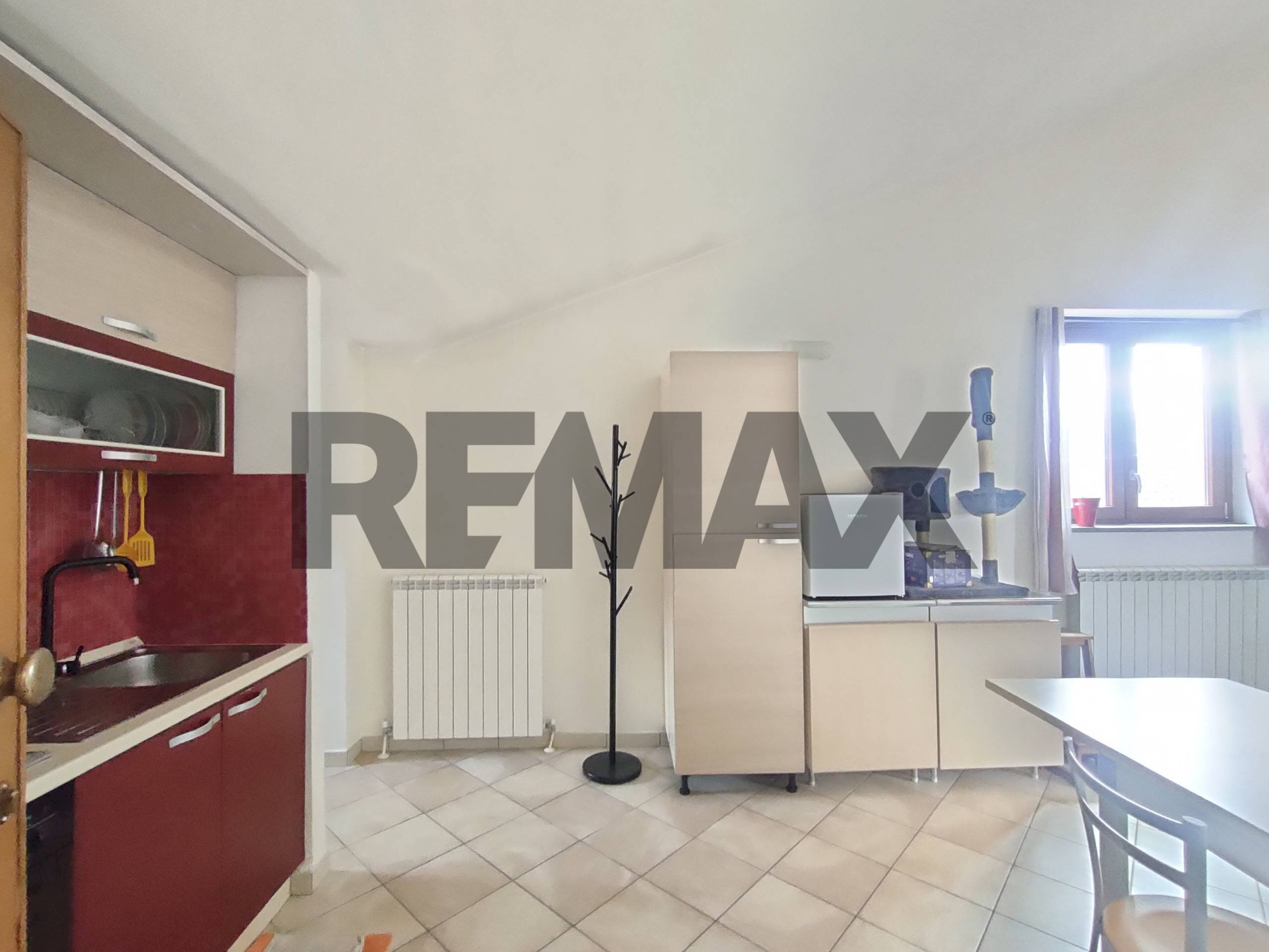 Cucina - Three-room apartment VIA LUSSEMBURGO
35, L'Aquila - photo 2