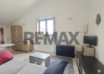 Soggiorno - Three-room apartment VIA LUSSEMBURGO
 
35, L'Aquila - photo 6