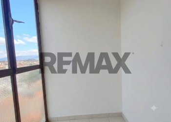 Stanza vuota - Three-room apartment VIA LUSSEMBURGO
 
35, L'Aquila - photo 7