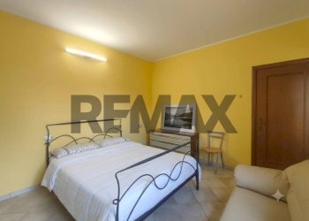 Camera / camera da letto - Three-room apartment VIA LUSSEMBURGO
 
35, L'Aquila - photo 11