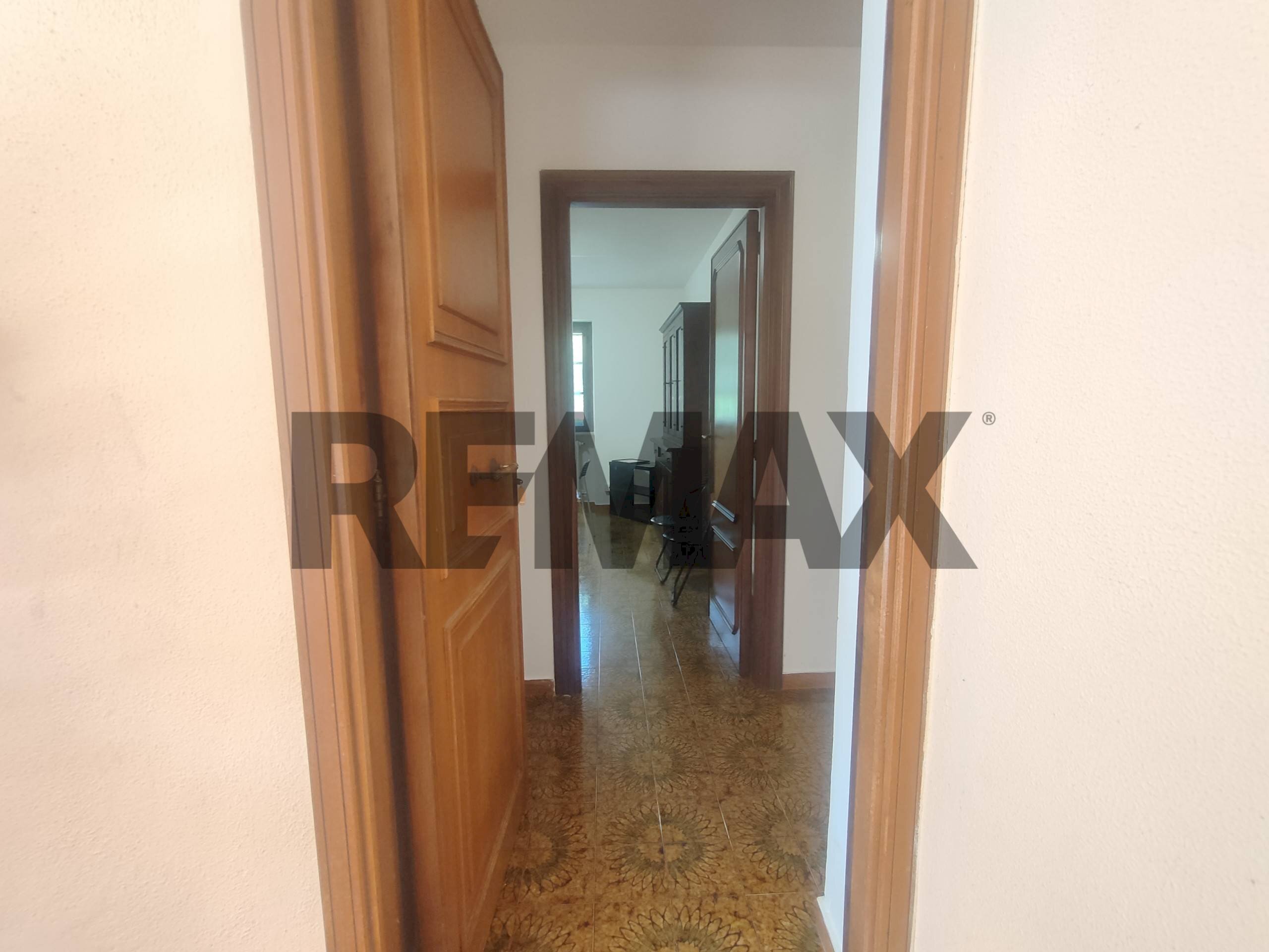 Hall / corridoio - Three-room apartment VIA L'AQUILA sassa
160, L'Aquila - photo 2