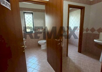 Bagno - Commercial Premises Via IV Novembre
snc, Carinola - photo 11