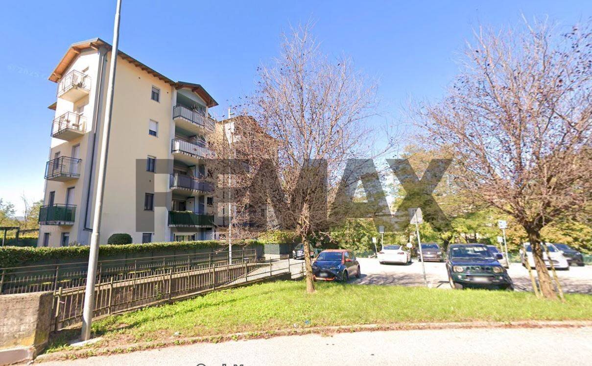 Edificio all\'aperto - Three-room apartment Via Filippo Turati
48, Luino - photo 3