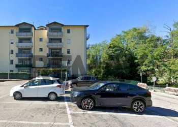 Edificio all\'aperto - Three-room apartment Via Filippo Turati
 
48, Luino - photo 2