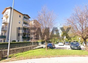 Edificio all\'aperto - Three-room apartment Via Filippo Turati
 
48, Luino - photo 3