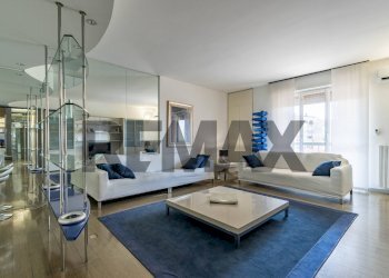 Soggiorno - Three-room apartment Via Pace
 
14, Meda - photo 3
