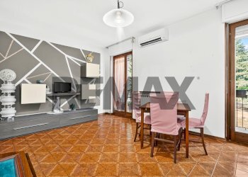 Sala da pranzo - Three-room apartment via Unità d'Italia
 
34, Olgiate Olona - photo 1