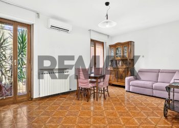 Sala da pranzo - Three-room apartment via Unità d'Italia
 
34, Olgiate Olona - photo 2