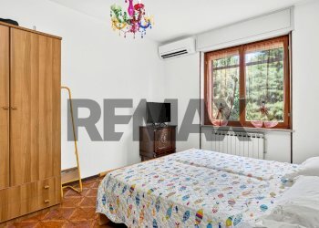 Camera / camera da letto - Three-room apartment via Unità d'Italia
 
34, Olgiate Olona - photo 9
