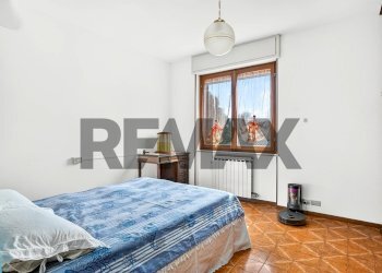 Camera / camera da letto - Three-room apartment via Unità d'Italia
 
34, Olgiate Olona - photo 14