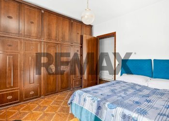 Camera / camera da letto - Three-room apartment via Unità d'Italia
 
34, Olgiate Olona - photo 15