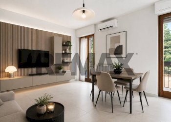 Sala da pranzo - Trilocale via Unità d'Italia
 
34, Olgiate Olona - foto 23